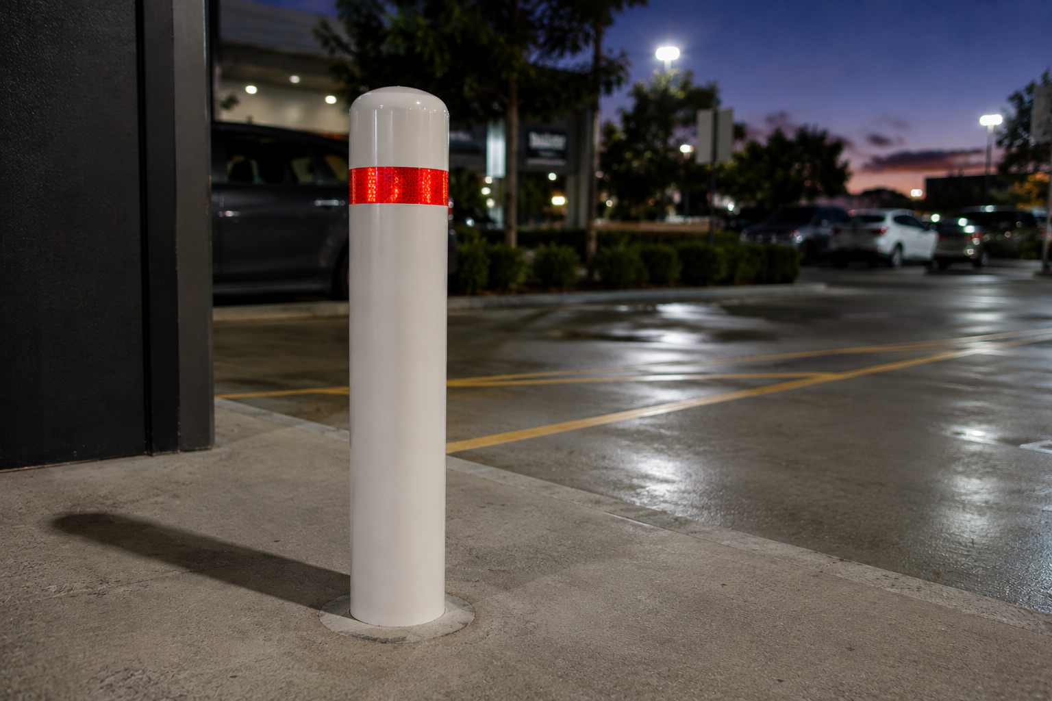 White, yellow or galvanised: which bollard finish lasts?